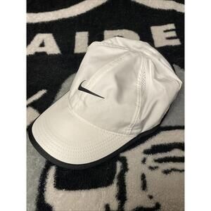 Nike Featherlight Dri Fit Hat White Black OSFA